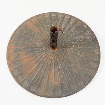 Parasol base, cast iron, early 20th century.