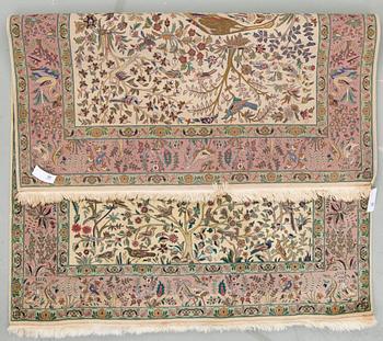 MATTA. Täbris/Kashmir. Ca 197x173 cm.