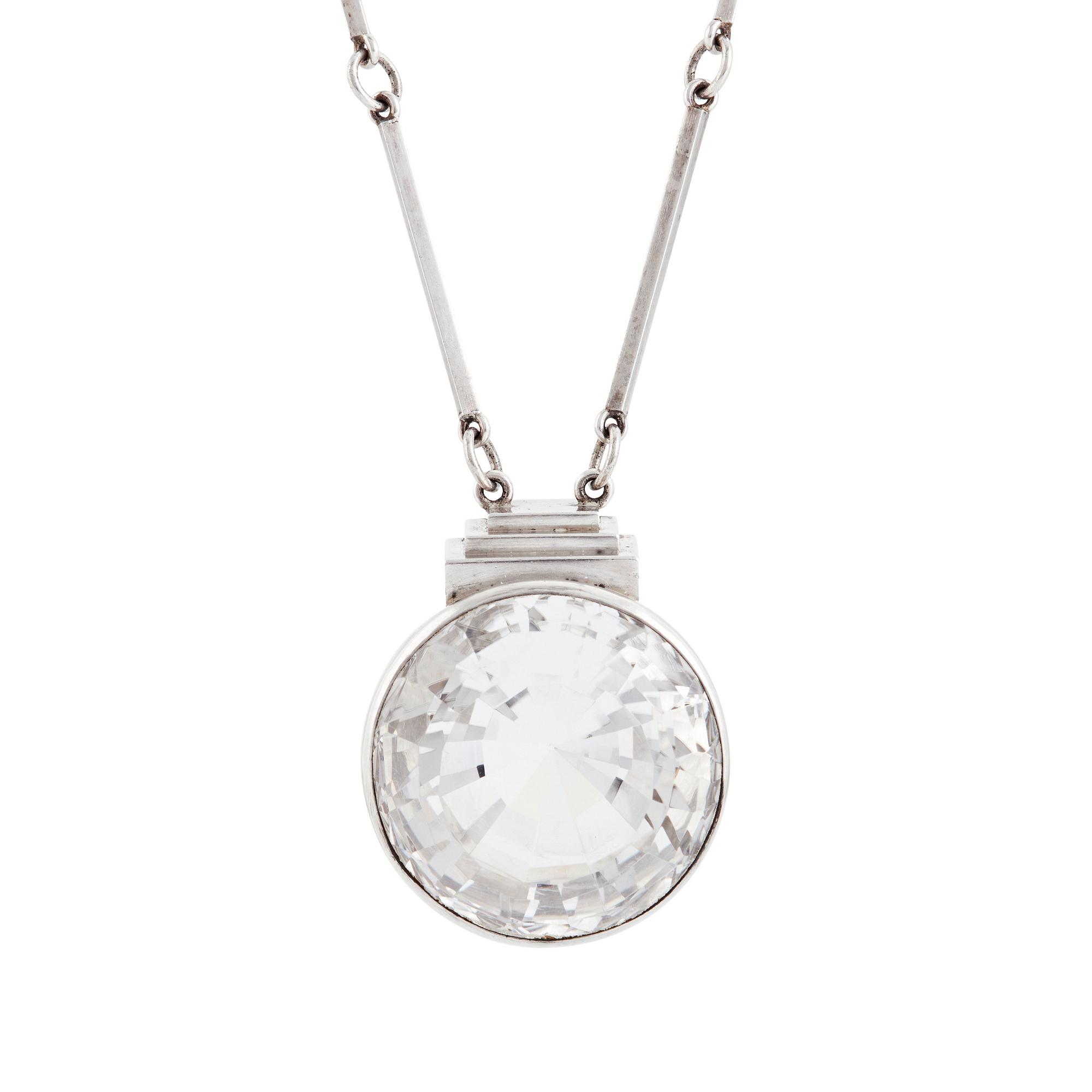 Wiwen Nilsson, hängsmycke sterlingsilver med bergkristall, Lund 1945.