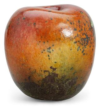 867. A Hans Hedberg faience apple, Biot, France.