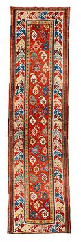 857. ANTIQUE CAUCASIAN RUNNER, PROBABLY KAZAK. 320 x 95,5 cm.