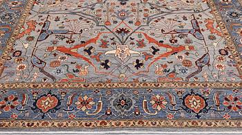 Rug, Ziegler, Heriz design, 299 x 245 cm.
