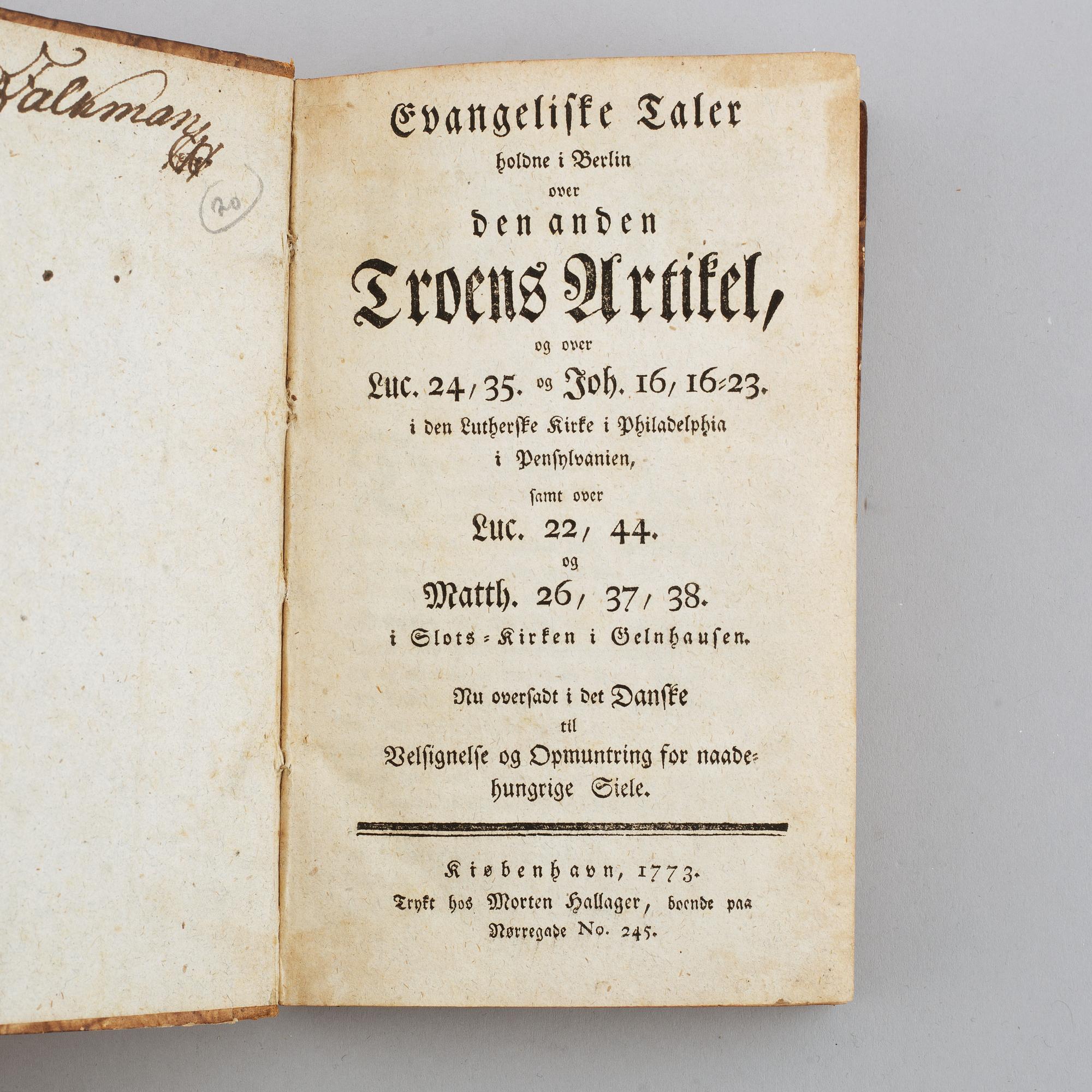Böcker,  5 st, 1700-tal.