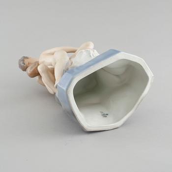 A porcelain figurine from Royal Copenhagen, nr 1132, 20th century.