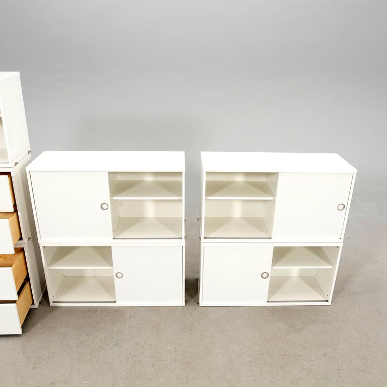 Nils Strinning, Stringhyllor, String Design AB, inköpta 2023.