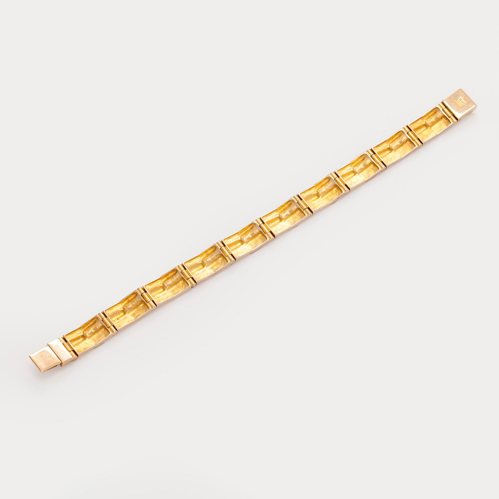 Björn Weckström, a 14K gold 'Cascade' bracelet for Lapponia 1974.