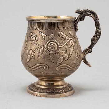 A SILVER TANKARD, indistinct marks, makers mark M&Co.