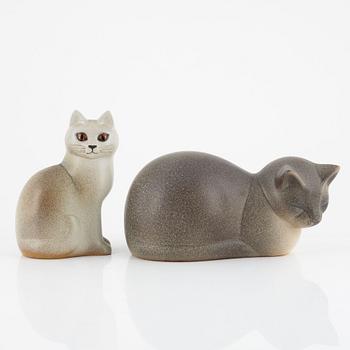 Lisa Larson, figuriner, 2 st, "Moses" och "Murre", K-Studion samt Gustavsbergs studio.