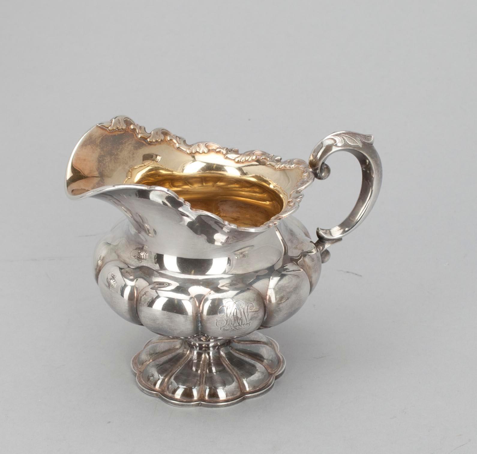 KAFFESERVIS, 4 delar, 813 silver, nyrokoko, Auran Kultaseppä Oy Åbo 1948/49. Vikt 1362 g.