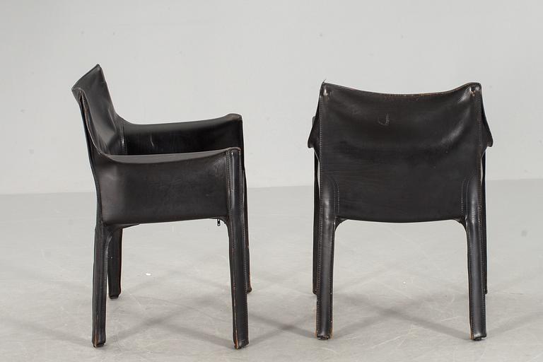 KARMSTOLAR, ett par, "CAB", Mario Bellini, Cassina, märkta.