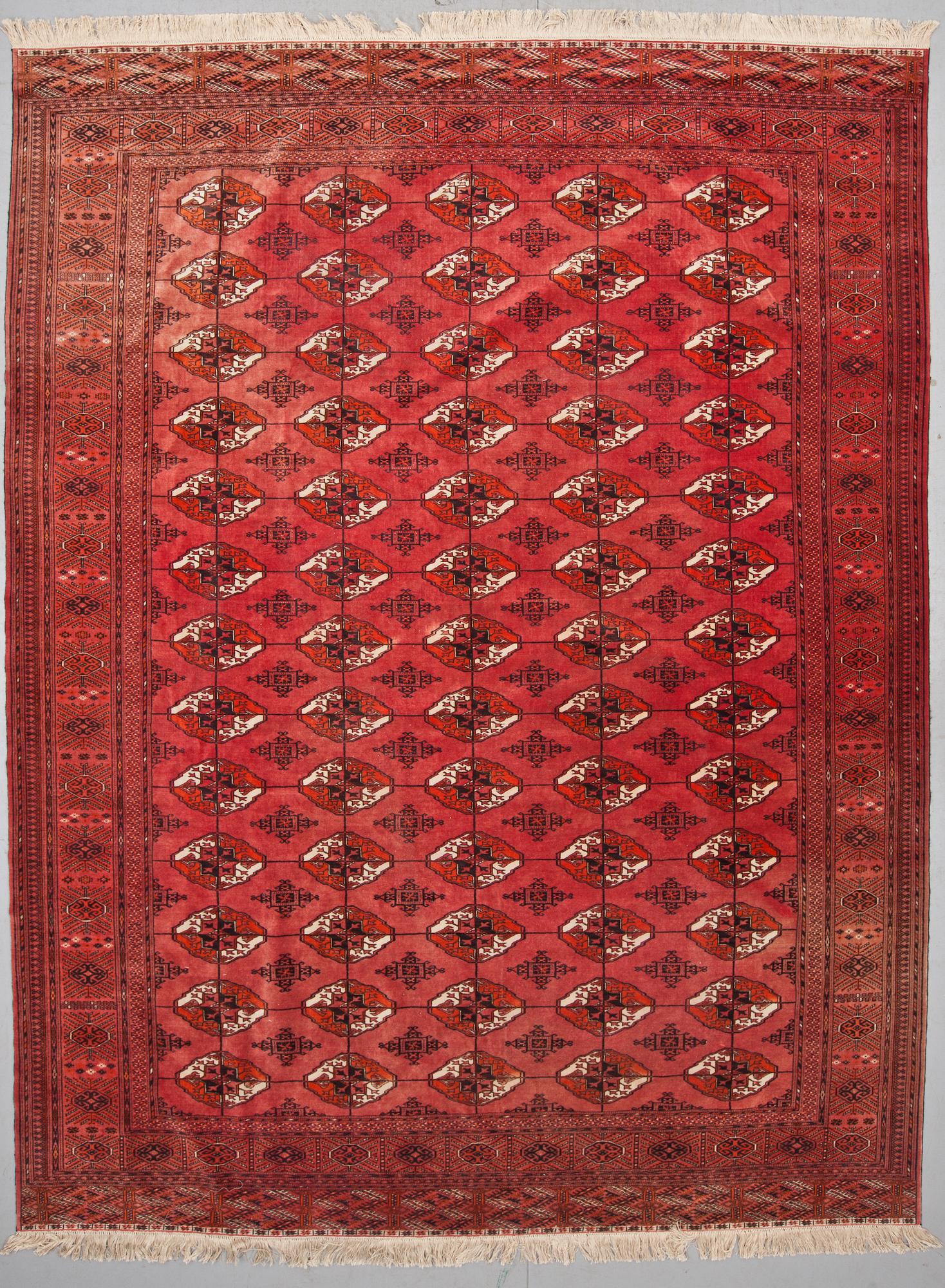 MATTA, semiantik, Tekke-Bochara, ca 320 X 243 cm.