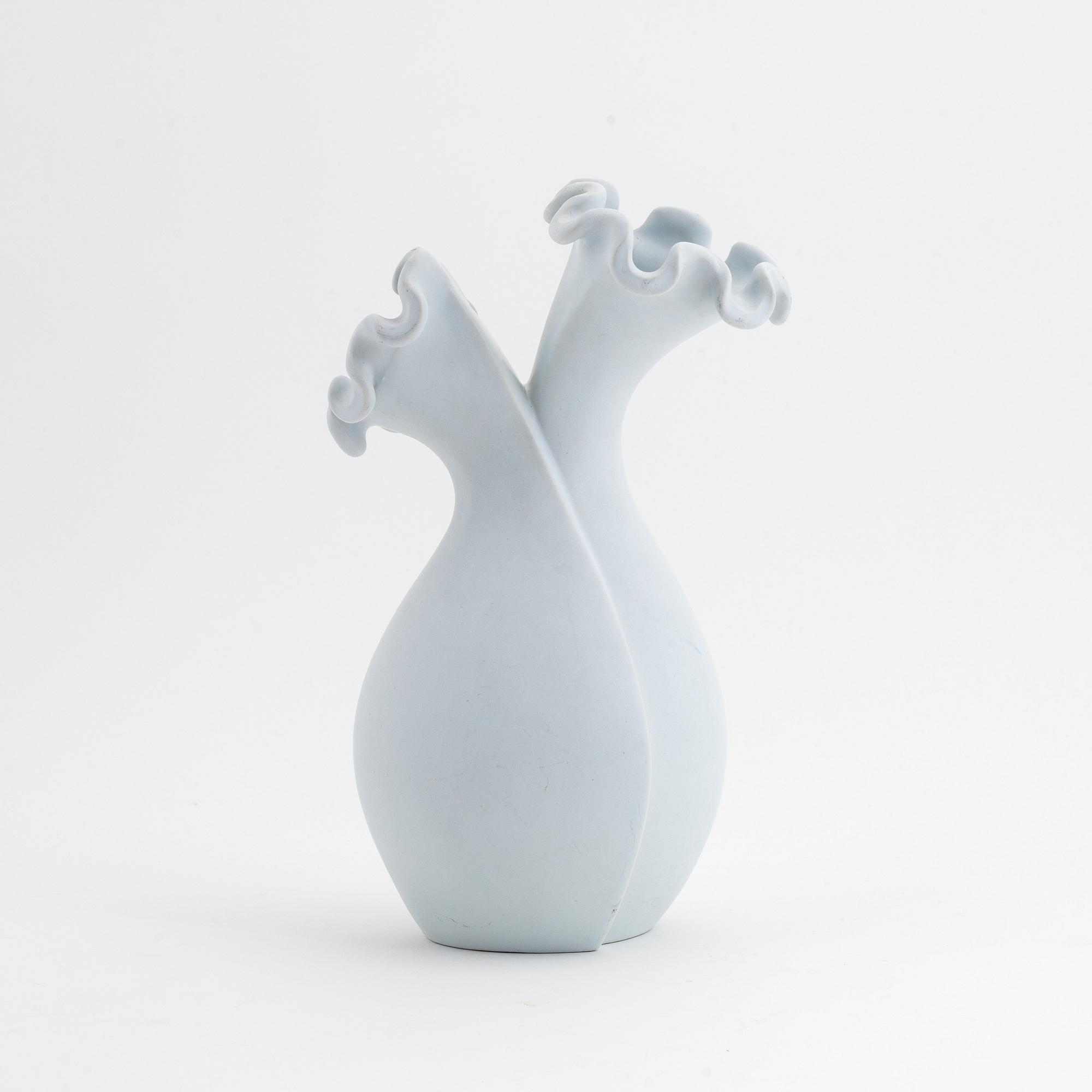 Wilhelm Kåge, a 'Våga' vase, Gustavsberg.