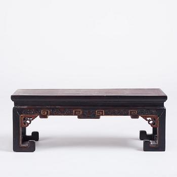 A Chinese lacquered Kang table, Qing dynasty.