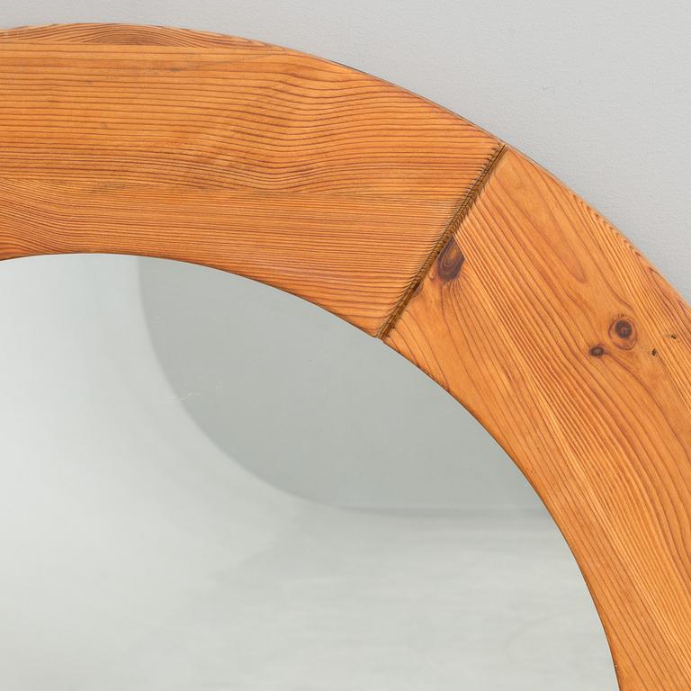 SPEGEL, furu. Glas Mäster Markaryd.