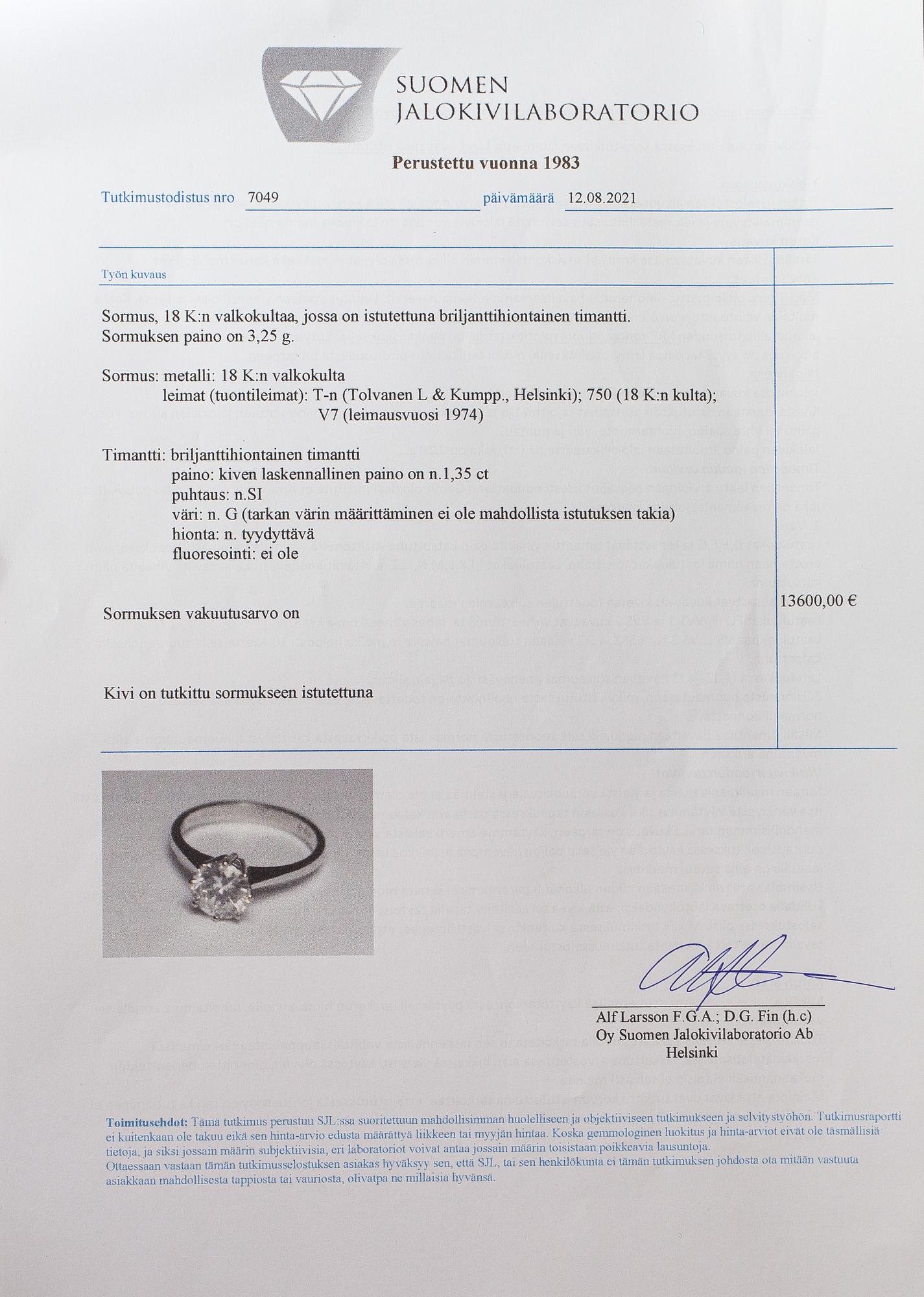 Sormus, 18K valkokultaa, timantti n. 1.35 ct. Tolvanen L & kumpp, Helsinki 1974.