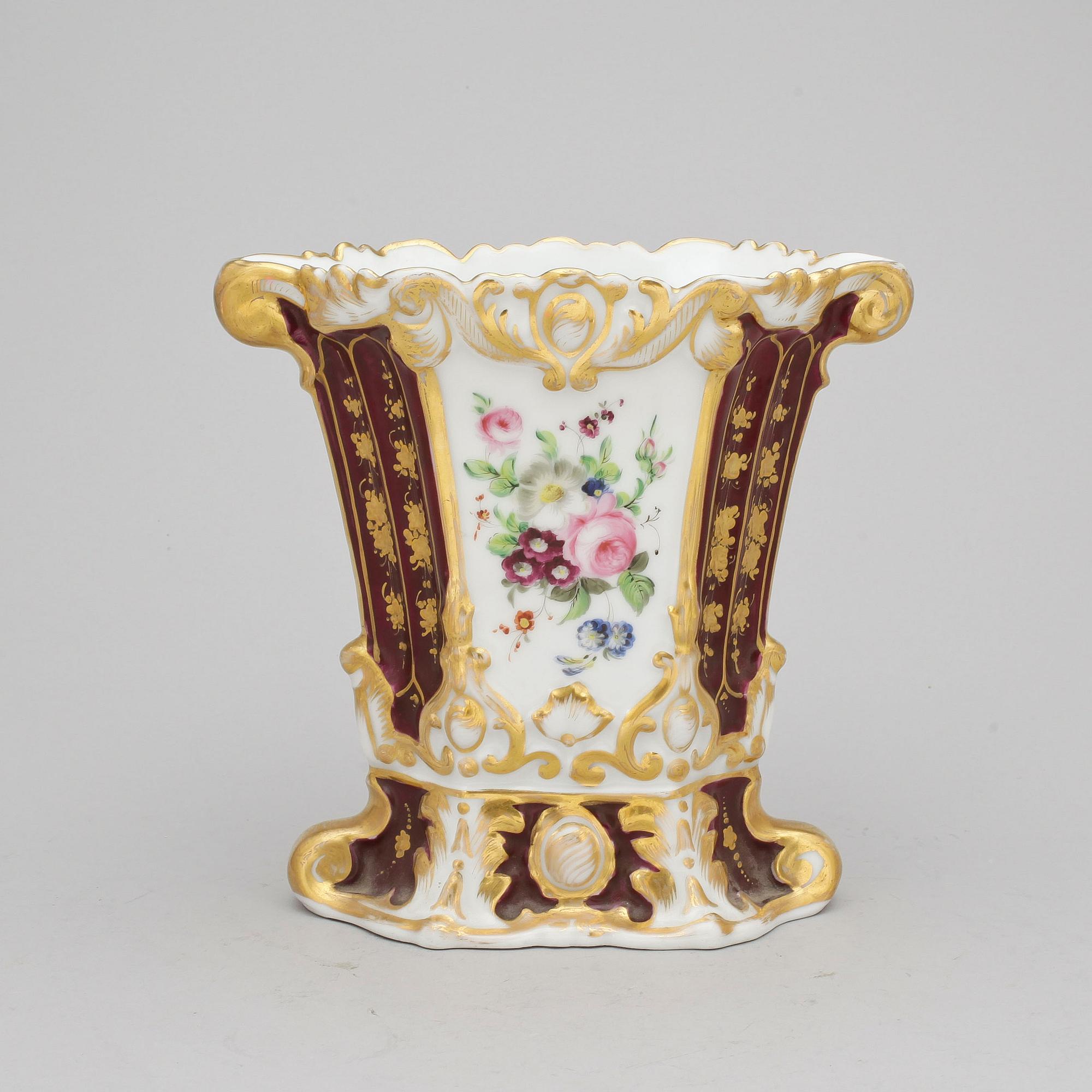 VAS, porslin, nyrokoko, 1800-talets slut.