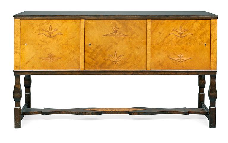 CARL MALMSTEN, sideboard, "Haga", Nordiska Kompaniet ca 1928.
