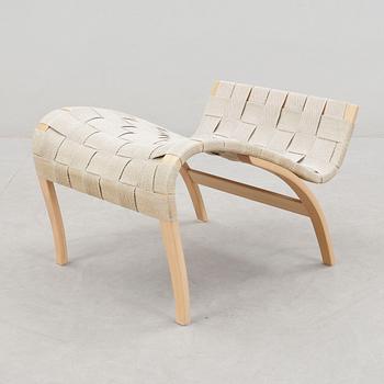 FOTPALL, "Pernilla", Bruno Mathsson, formgiven 1944.