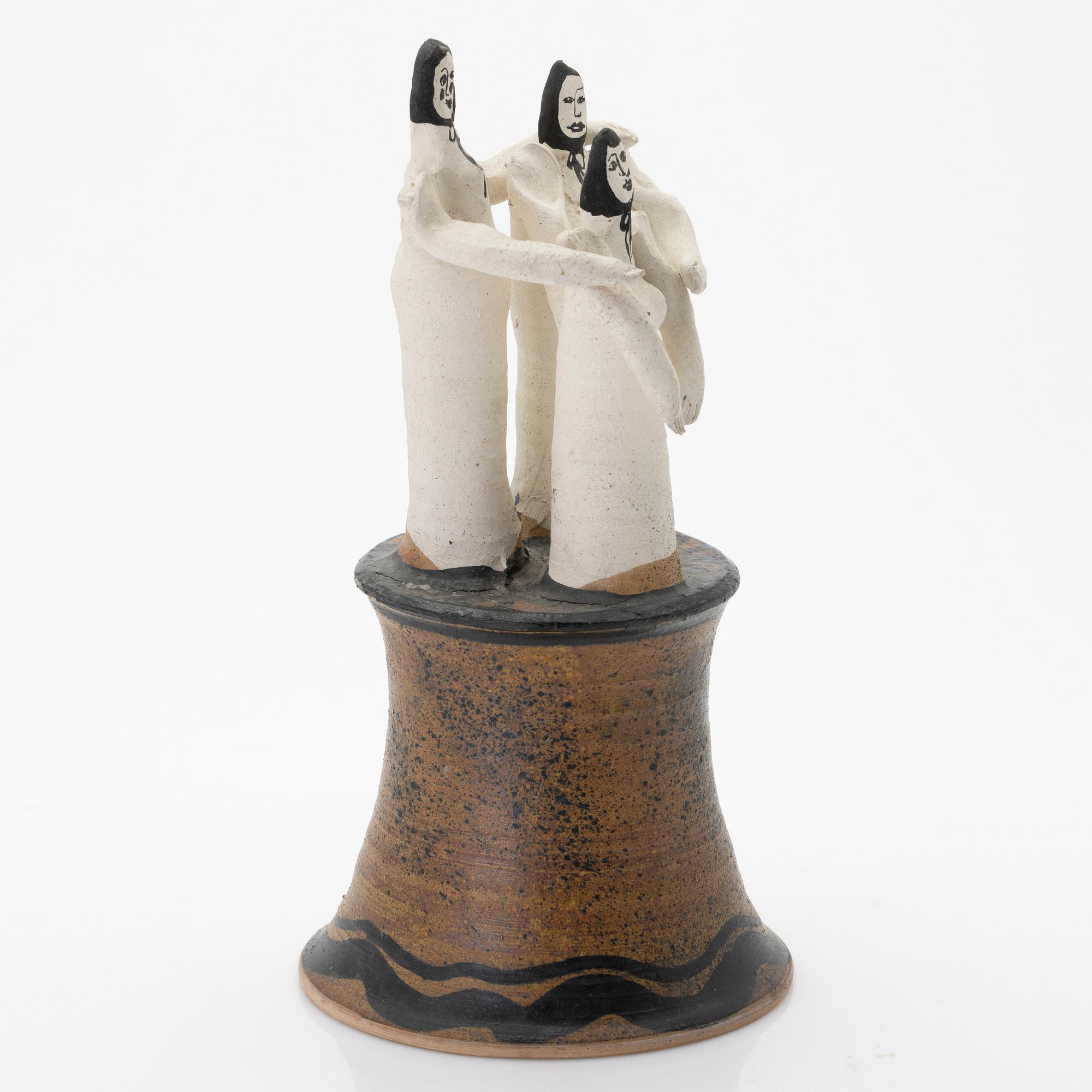 Ulrica Hydman-Vallien, sculpture, stoneware, artist's own studio.
