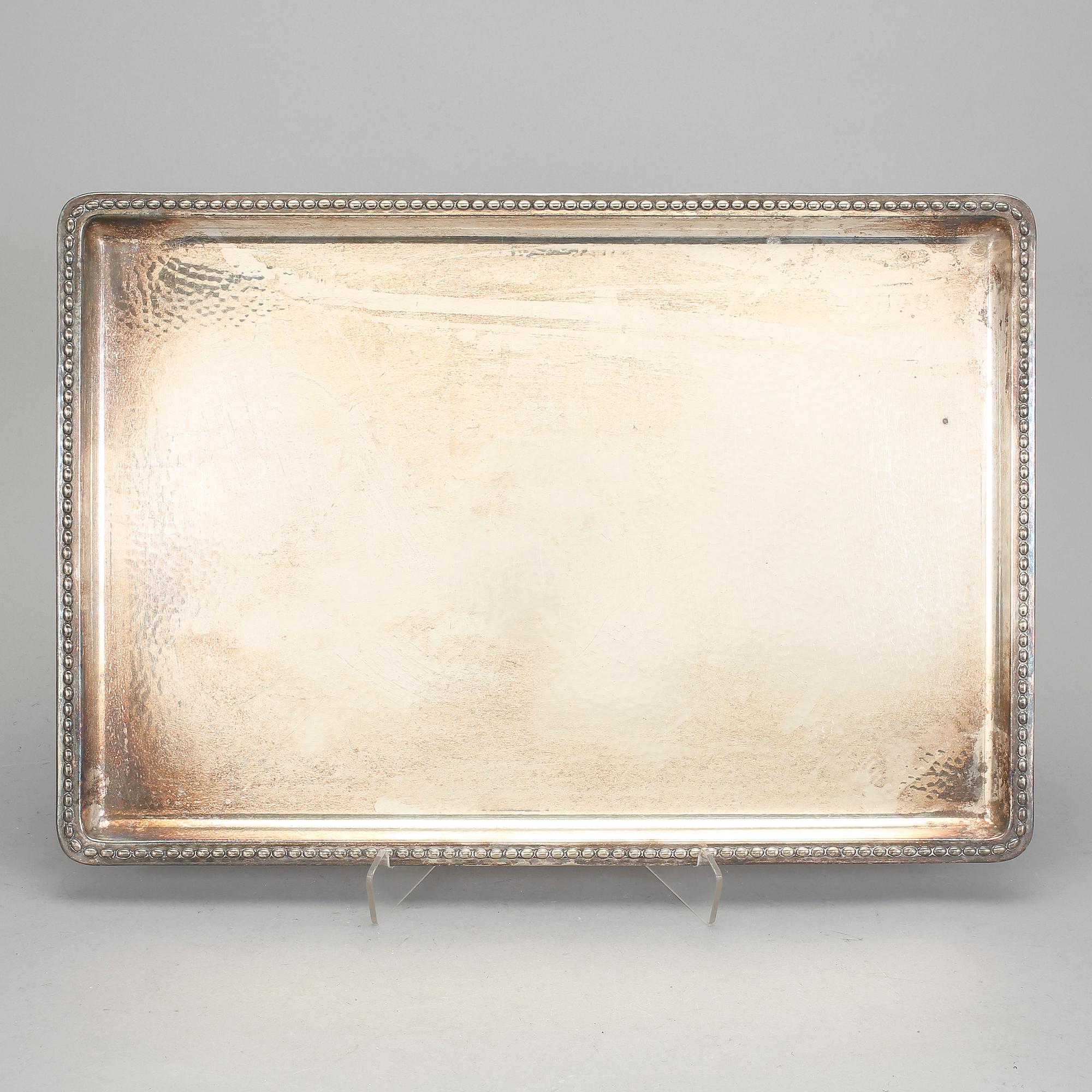 UPPLÄGGNINGSFAT, 2 st, nysilver, GAB respektive CG Hallberg, 1900-tal.