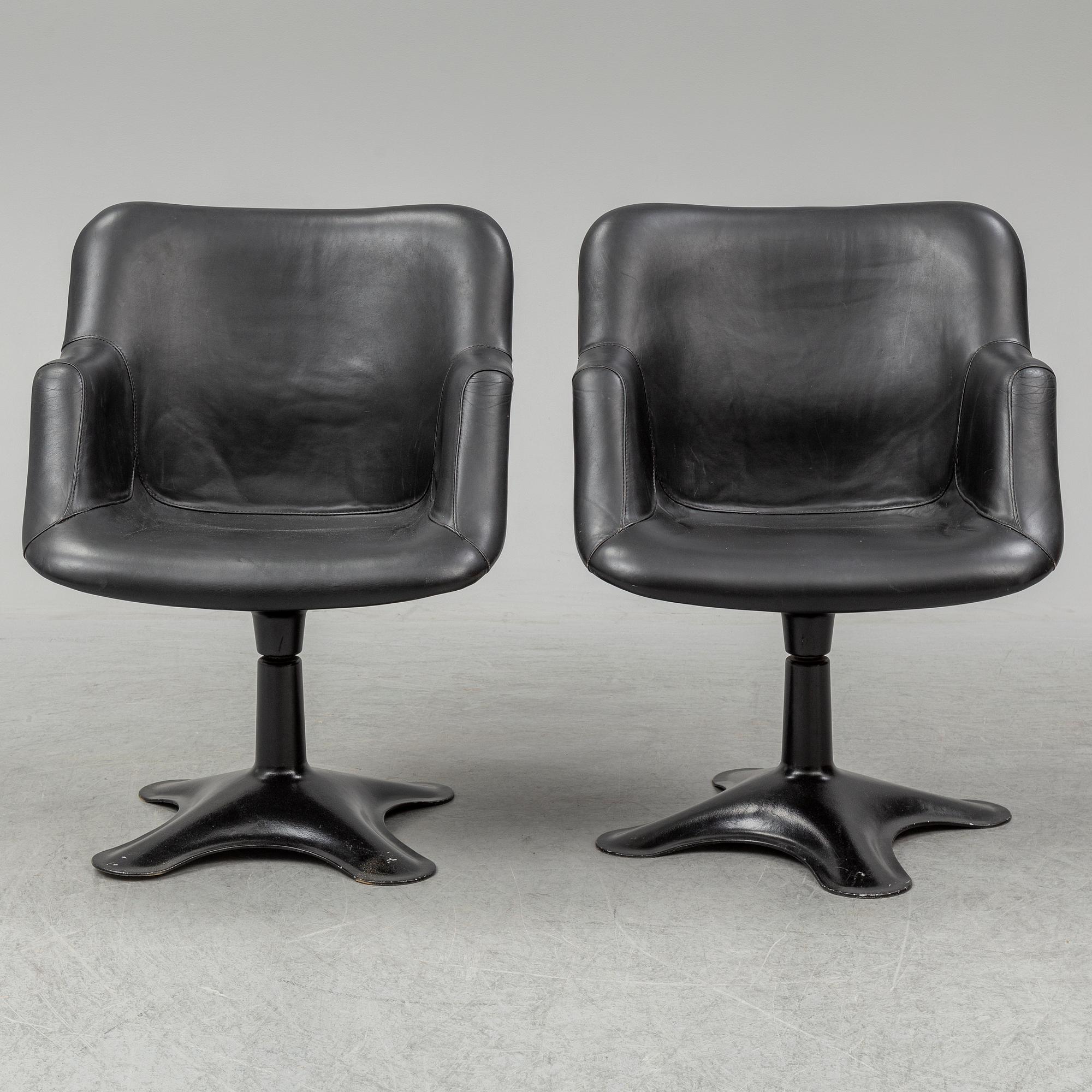 YRJÖ KUKKAPURO, a pair of 'Junior' armchairs, Haimi 1960's.
