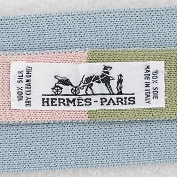 Hermès, 3 silk ties.