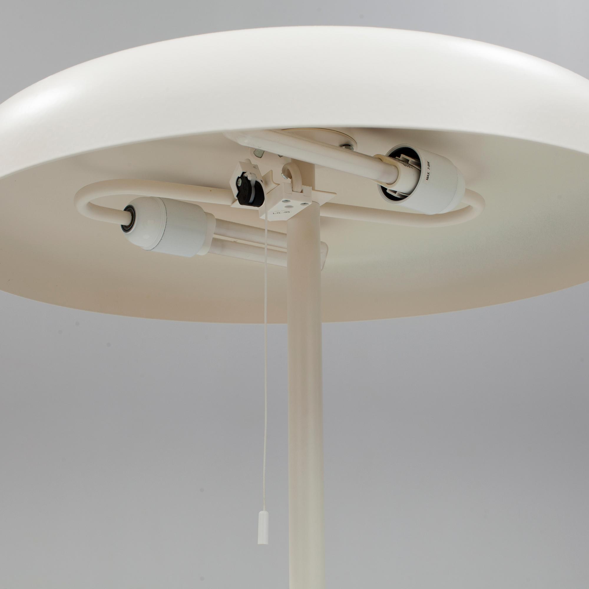 GOLVLAMPA & BORDSLAMPA, "Mushroom", Matti Klenell, Örsjö Belysning.