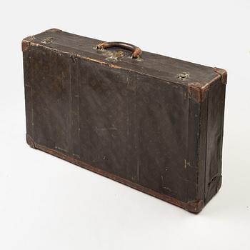 Louis Vuitton, travel case, vintage, circa mid-20th century.