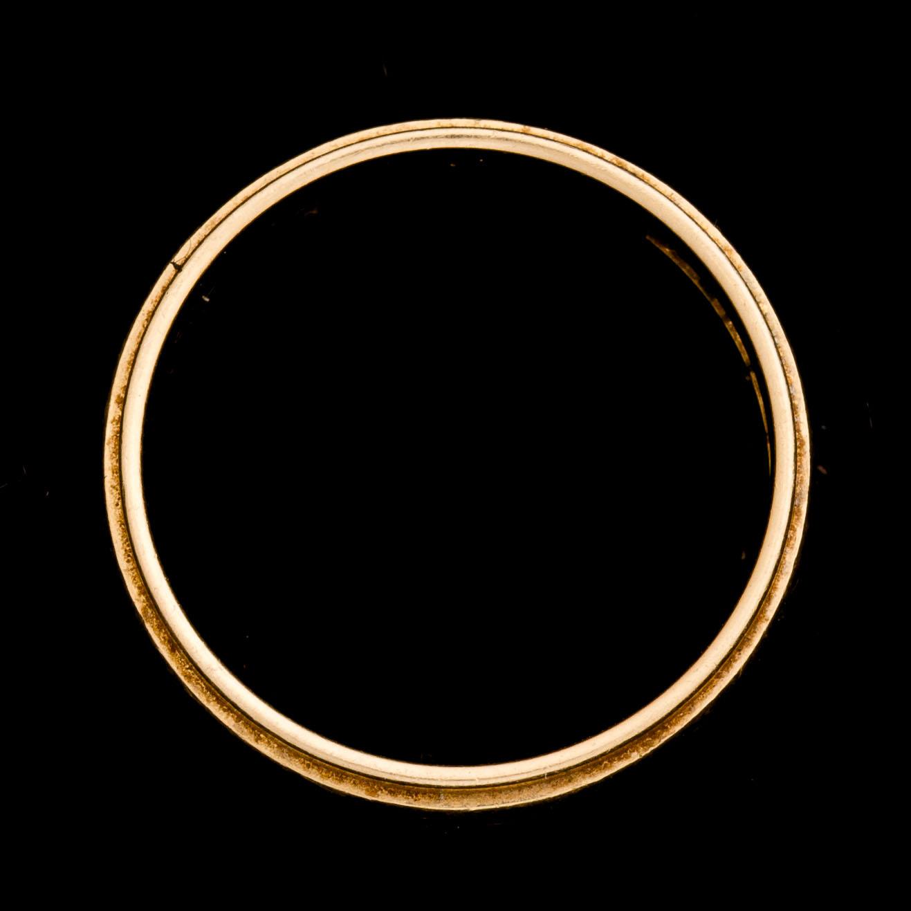 RINGAR, 2 st, 18 k. Vikt ca 10 g.