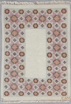 Rug, röllakan, 191 x 137 cm.
