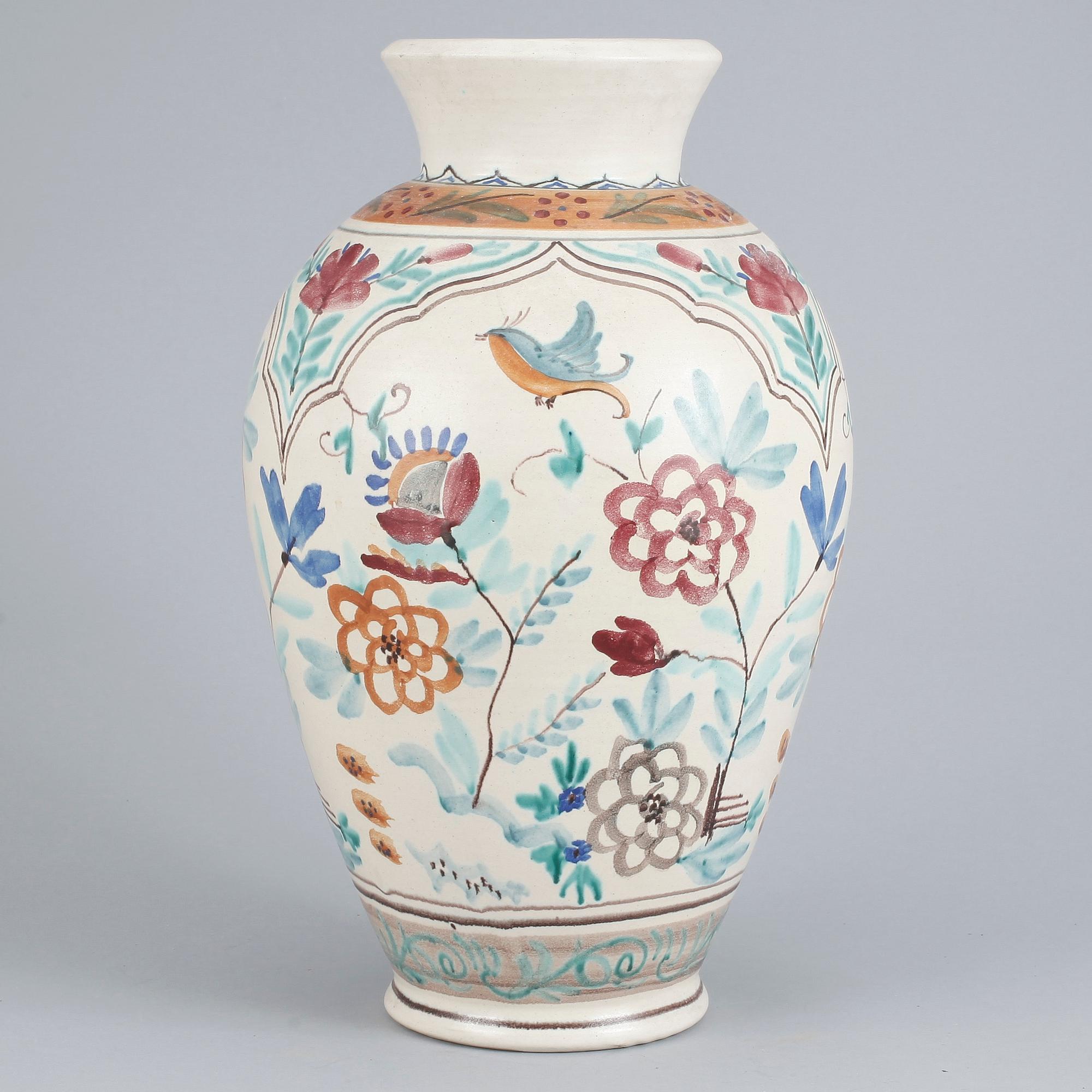 VAS, keramik, design Kalle Akkola, Kupittaa, Turku,  Finland, 1946.