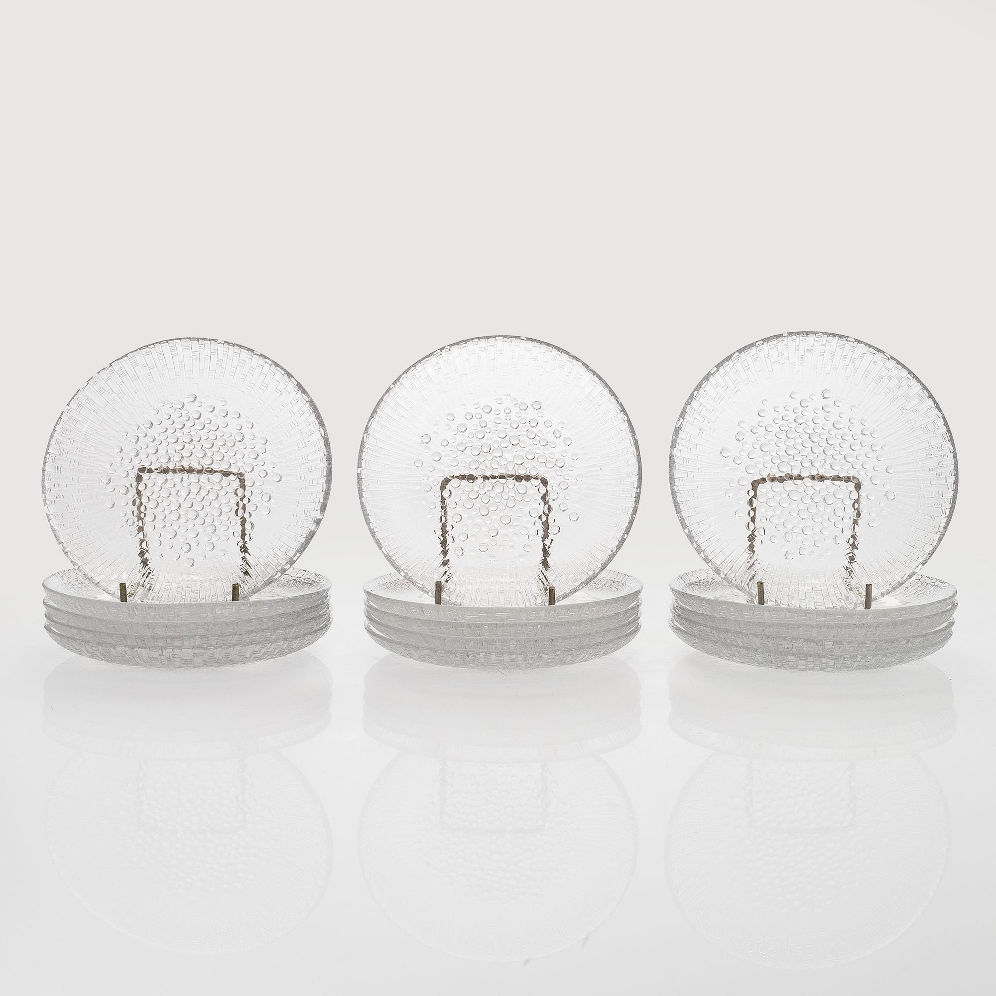 Tapio Wirkkala, Lautasia, 15 kpl, ”Ultima Thule”, Iittala.