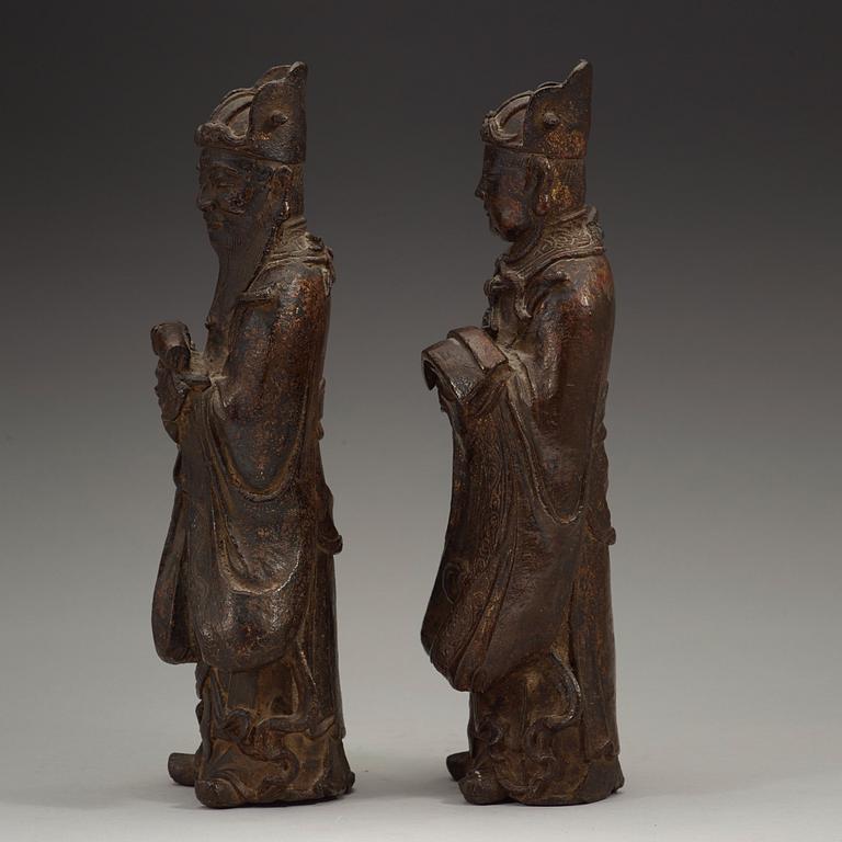 Two bronze figures of guradians, Ming dynasty (1368-1644).