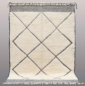 A RUNNER, Morocco, ca 303 x 213 cm.