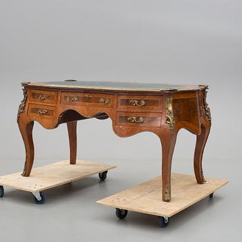 SKRIVBORD, Louis XV-stil, 1900-talets andra hälft.