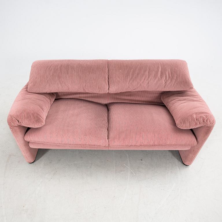 Vico Magistretti, soffa "Maralunga" för Cassina formgiven 1973.