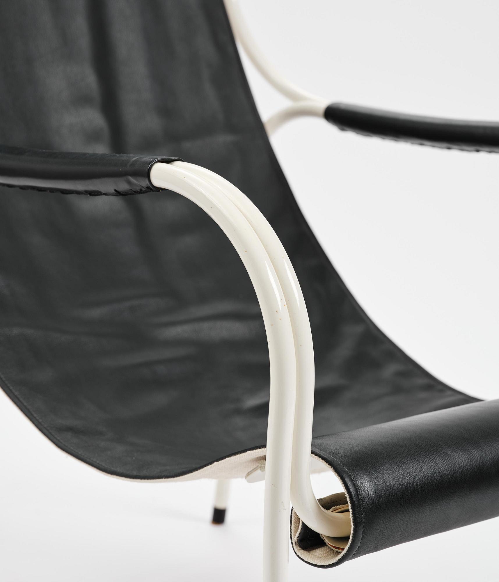 Gustaf Clason, a "Vilstol 1930" easy chair, ed. 12, Källemo, Värnamo, 2007.