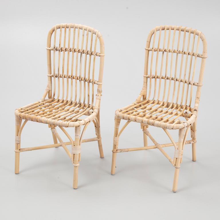 Möbelgrupp av bambu, 6 delar, 1900-tal.