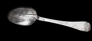 MATSKED, silver, Rudolf Wittkopf Stockholm 1699. Vikt ca 44 gram.