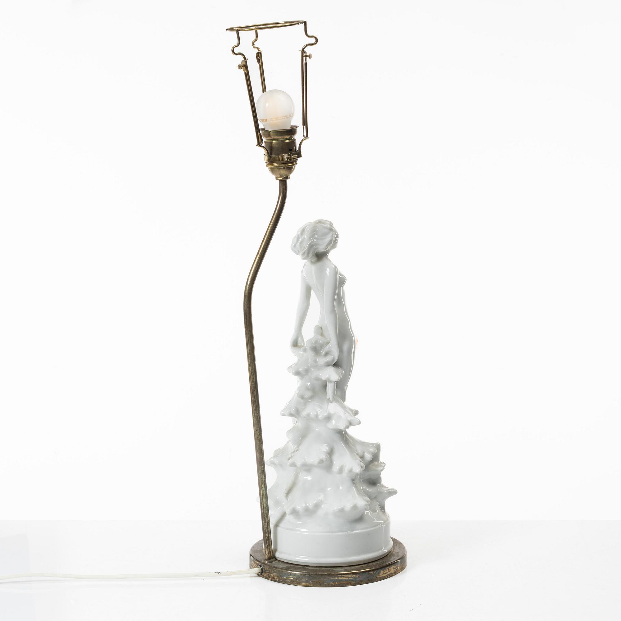 Yrjö Liipola, a table lamp/"Diana", Arabia.