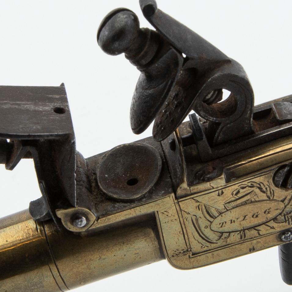 Flintlåspistol John Fox Twigg London, 1700-talets senare del.