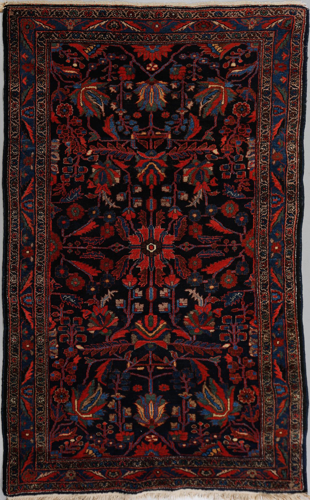 MATTA, orientalisk, old, 210 x 137 cm.