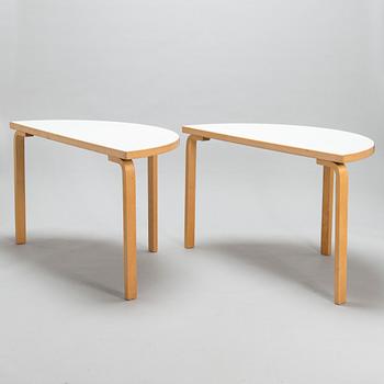 Alvar Aalto, ruokapöytä, mallinumerot 95 ja 81b (3 osaa), Artek, Suomi. 1900-luvun loppu.