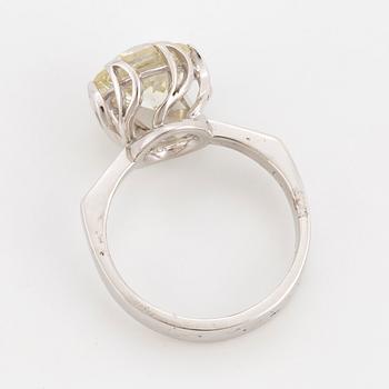 A circa 2 ct yellow diamond ring.
