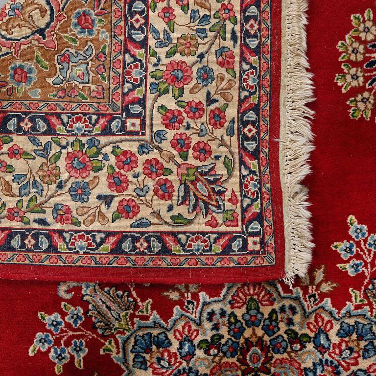 MATTA, orientalisk, old, 255x170 cm, signerad.