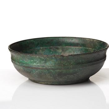 A ritual bronze vessel, presumably Han dynasty (206 BC–220 AD).