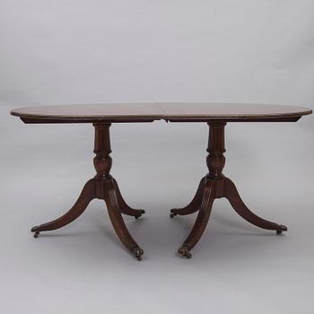 MATBORD, engelsk stil, 1900-talets senare hälft.