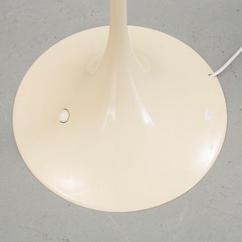 BORDSLAMPA, "Pantella", Verner Panton, 1900-talets andra hälft.
