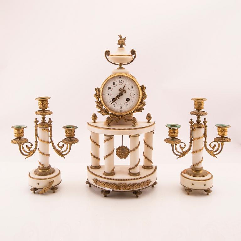 Table garniture 3 pcs, Louis XV style, late 19th century.