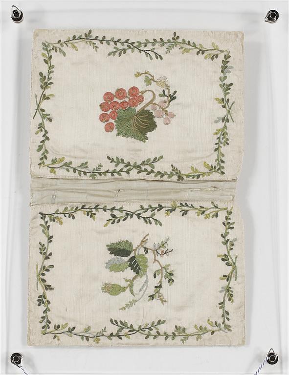 PLÅNBOK, sidenbroderi, 1700-tal.